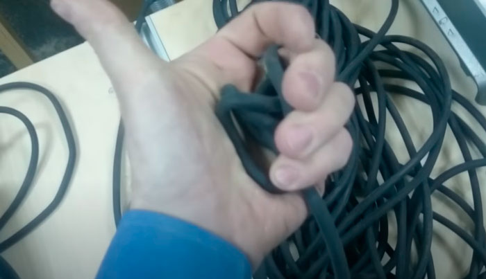 кабель КГ не боится скручивания и сжатия