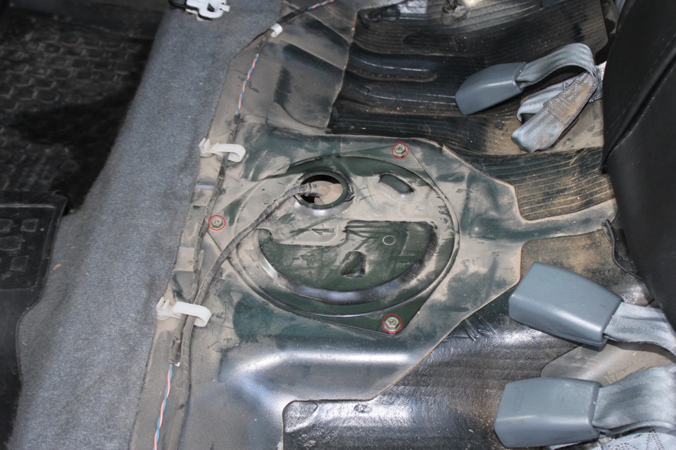 Фото в бортжурнале Nissan Almera Classic (B10)