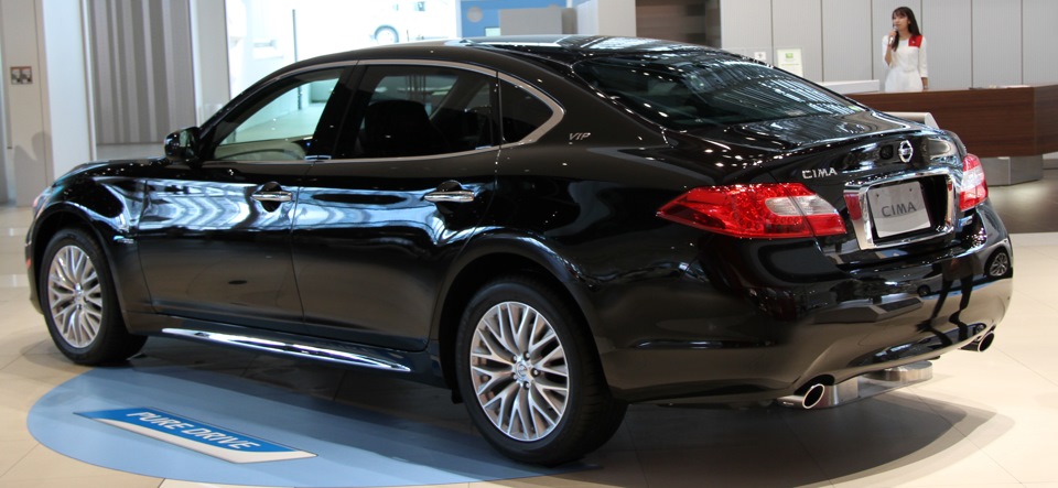 Фото в бортжурнале Infiniti M (3G)