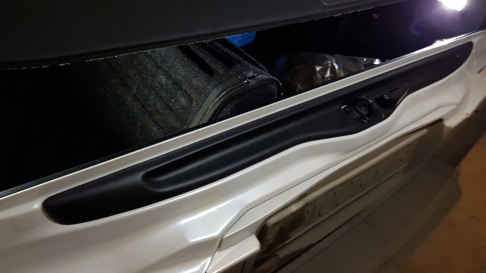 Фото в бортжурнале Lexus LX (URJ200/URJ201)