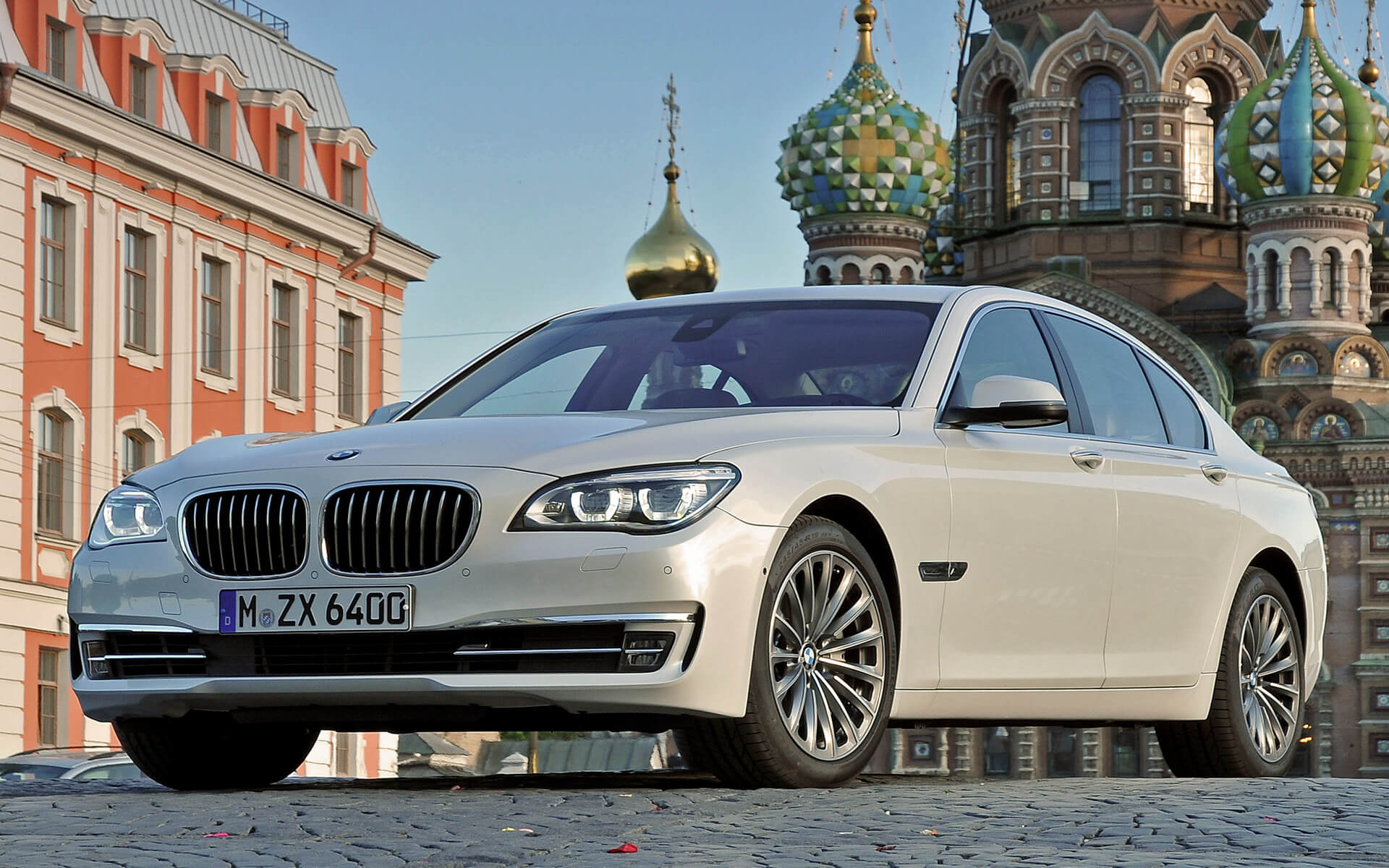 История появления современного вида БМВ 7-Series, 4 и 5 поколение