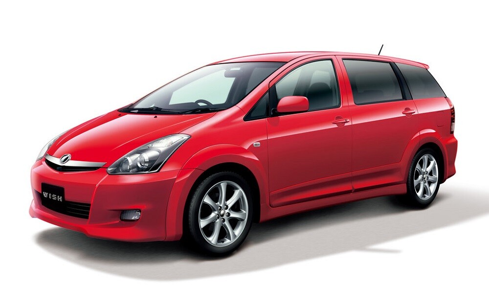Toyota Wish первое поколение
