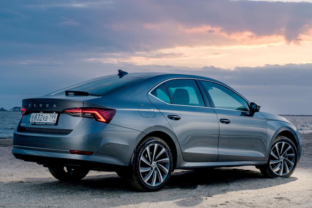 Skoda Octavia 2023 в новом кузове