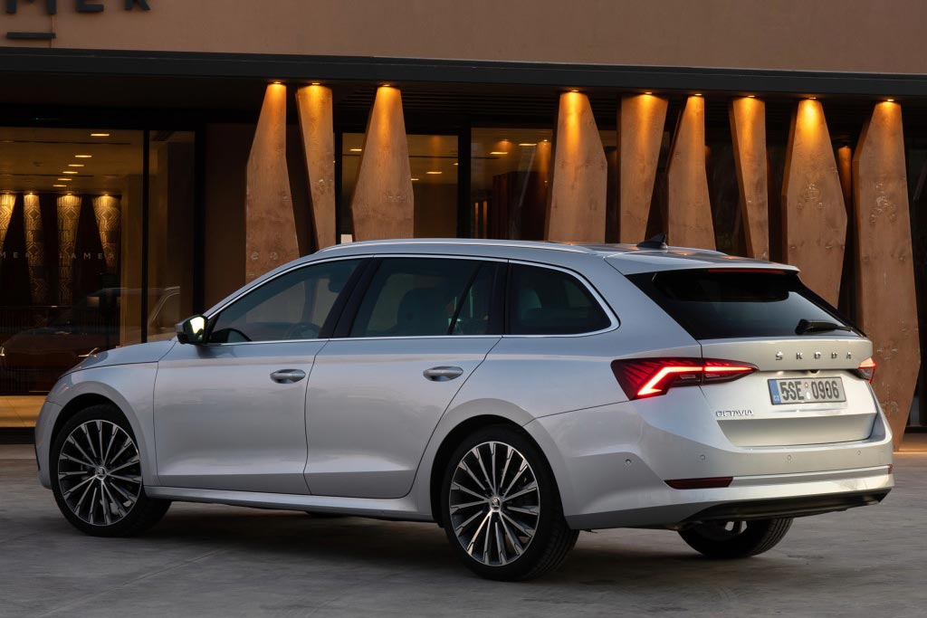Skoda Octavia Combi 2023