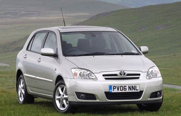 Corolla Verso 2002 года выпуска