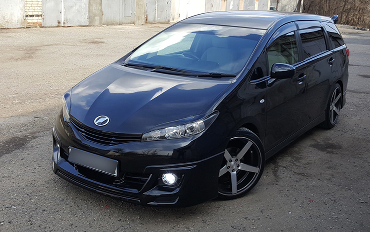 Toyota Wish AE20