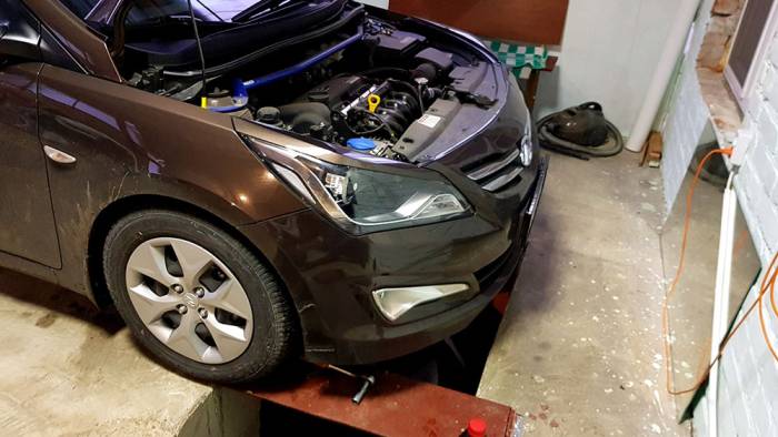 Замена масла МКПП Hyundai Solaris